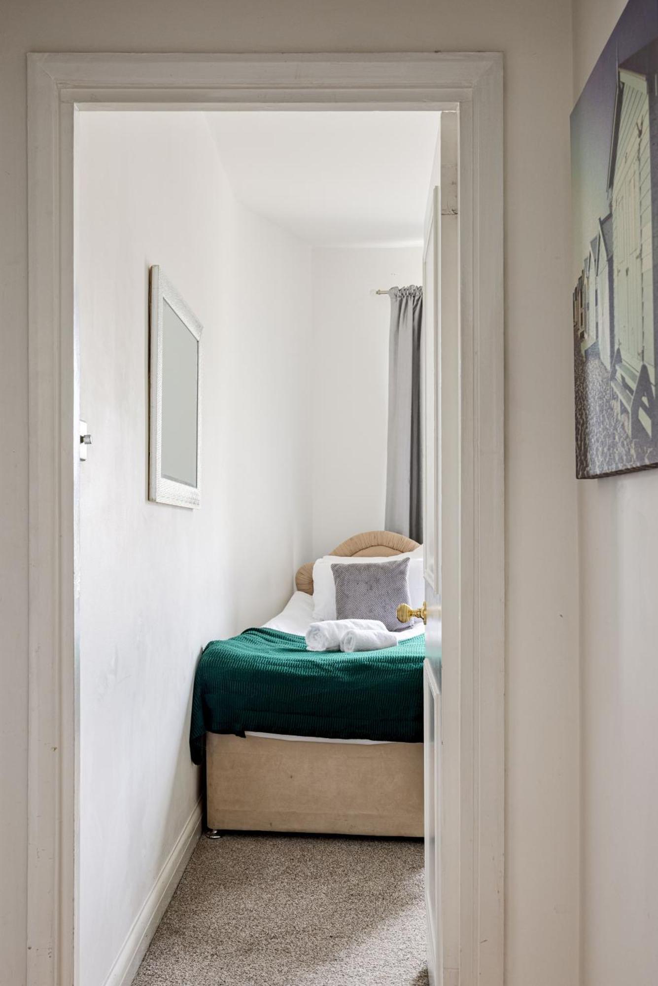 Picktheplace Lancaster Gate London Ngoại thất bức ảnh