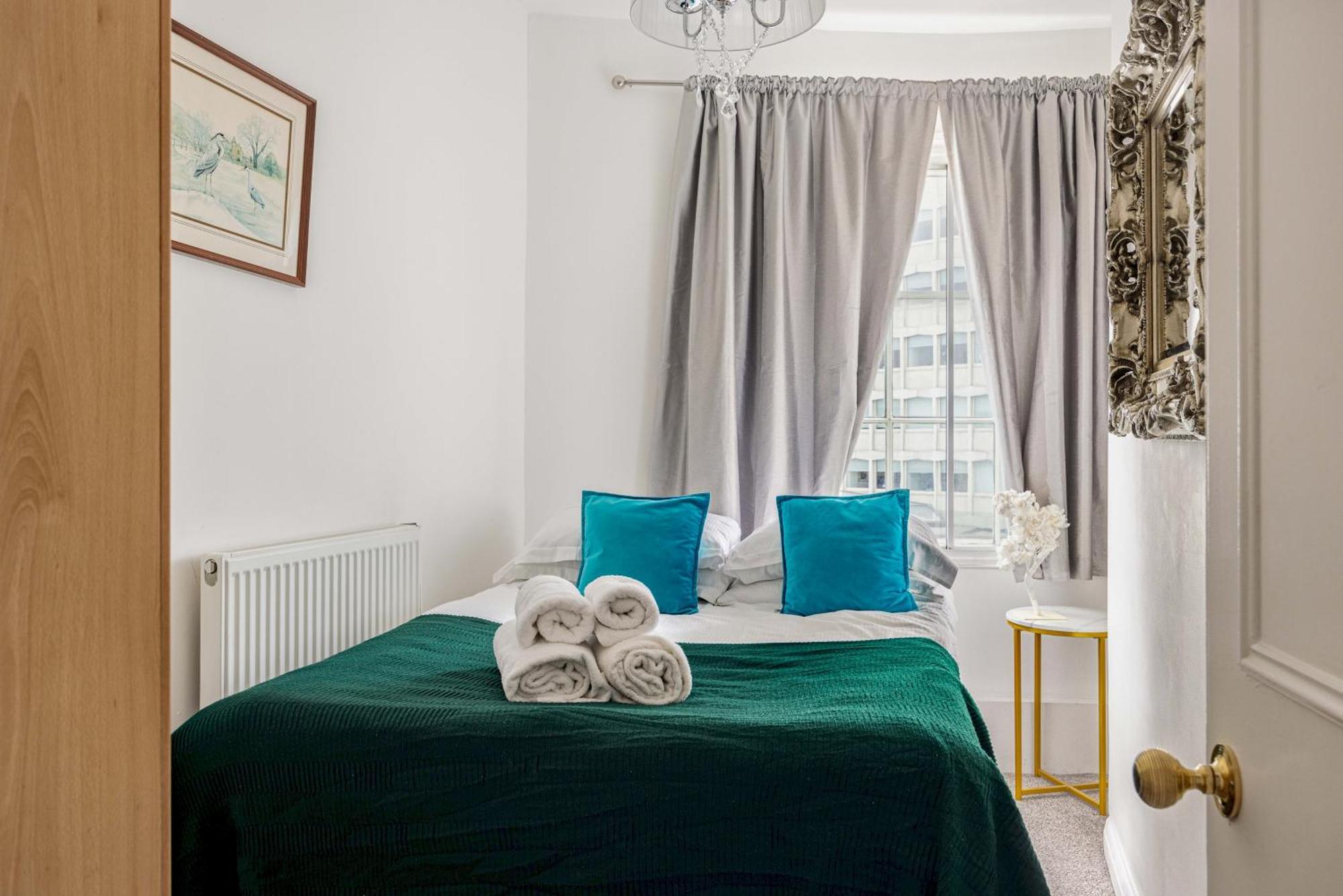 Picktheplace Lancaster Gate London Ngoại thất bức ảnh